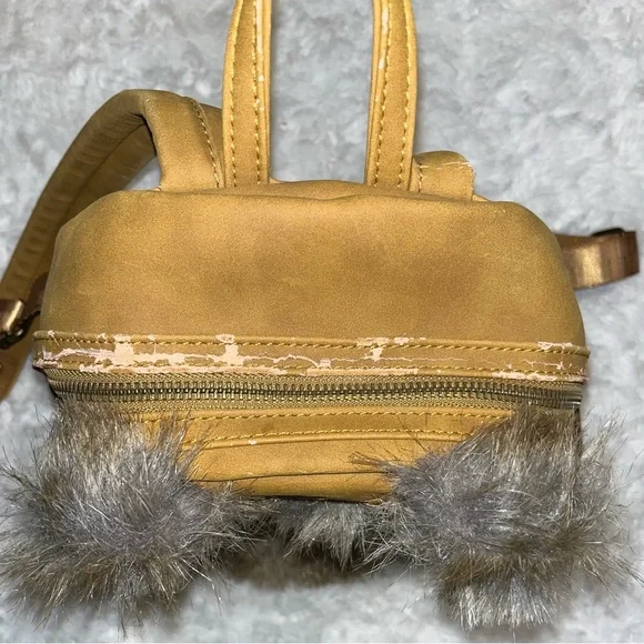 Loungefly Star Wars EWOK Faux Suede Fur Backpack - Retired - Picture 4 of 7